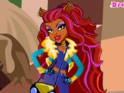 Play Clawdeen Wolf Dress Up