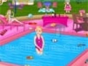 Play Barbie Pool Party Cleaning