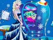 Play Elsa Closet Cleaning