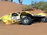 Play Extreme racing in the desert