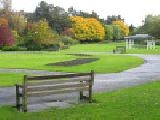 Play Jigsaw: bench