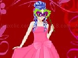 Play Masquerade party girl dress up