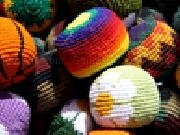Play Jigsaw: hacky sacks