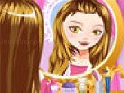 Play Mirror student makeup