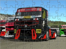 Play Racing truck puzzle