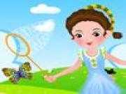 Play Lovely girl catching butterfly