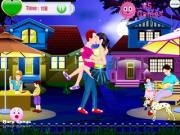 Play Sweet neighbour kiss