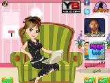 Play Cute browsing girl