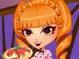 Play Cutie trend: heartfelt waiters