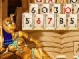 Play Pyramid of cheops solitaire