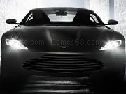 Play Aston Martin DB 10