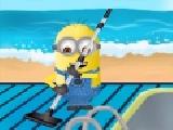 Play Minion s swimming pool clean up