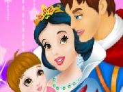 Play Snow White And Prince Care Newborn Princess