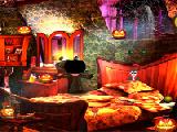 Play strange halloween escape