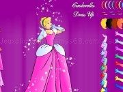 Play Cinderella dress up