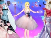 Play Anciant wears dress up