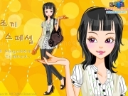 Play Posing girl dress up