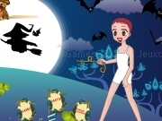 Play Halloween night dress up