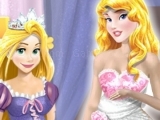 Play Disney princess pregnant brides